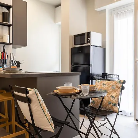 Centronovarafree Netflix-wi-fi * Новара